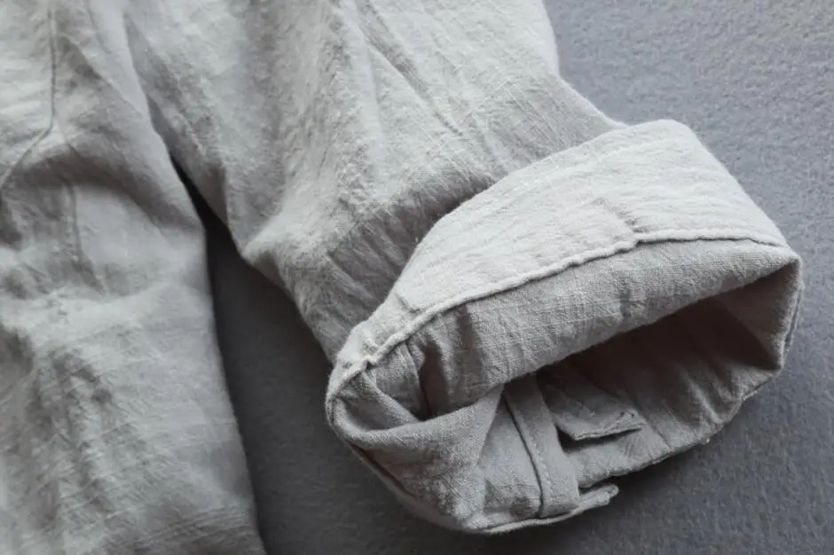 High Quality Half Sleeve With Sleeve Loops Chest Pocket Linen Cotton Shirts for Men